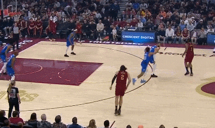 斯特鲁斯复出首秀砍24+8 骑士惜败独行侠