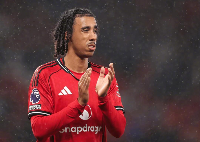 曼联年轻后卫约罗被比作鲁尼引热议