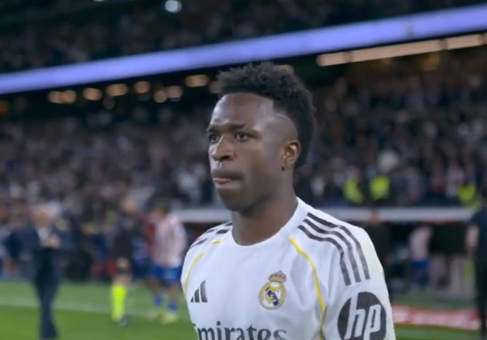 皇马西甲德比逆转马竞 442阵型显威力