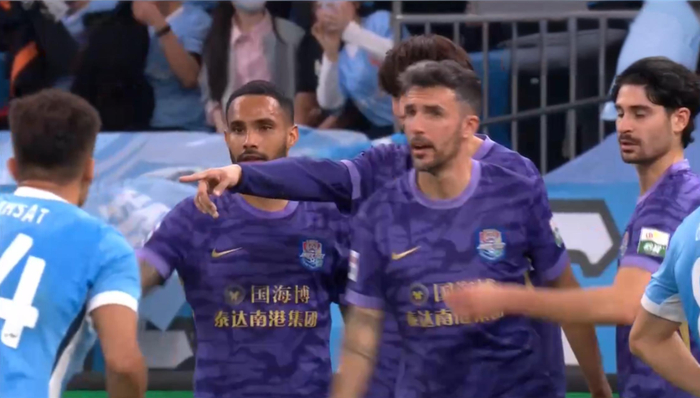 皇马西甲德比逆转马竞 442阵型显威力