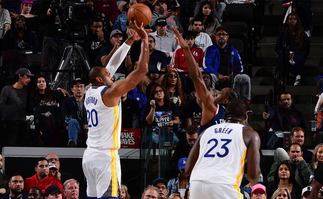 库里霍福德追梦联手逆转快船 勇士三老闪耀附加