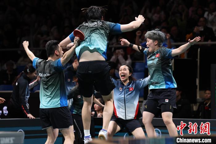 香港队在成都国际乒联混合团体世界杯击败罗马
